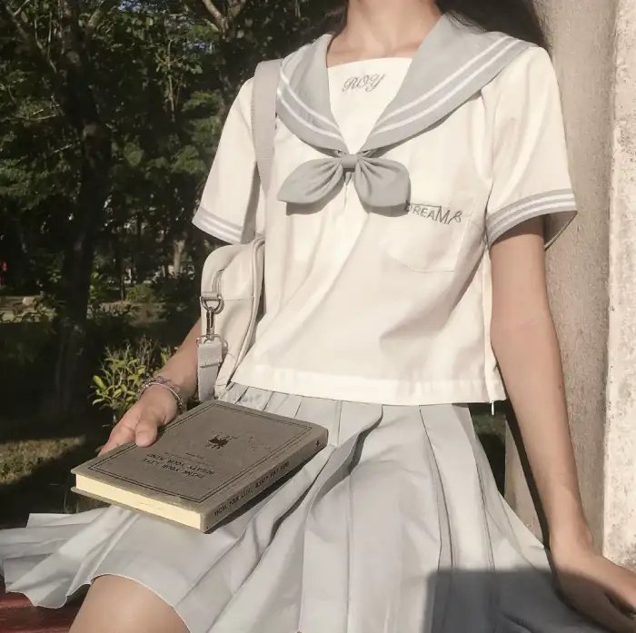 云曙碧