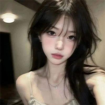 一双绣花鞋